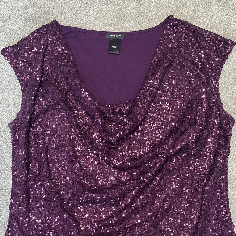 Ann Taylor size large women’s purple sequin scoop neck sleeveless top - Picture 4 of 10